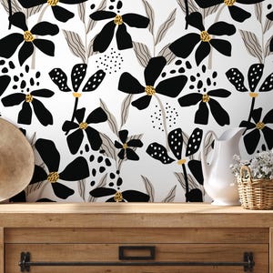 Modern Floral Black & Yellow Wallpaper - D373