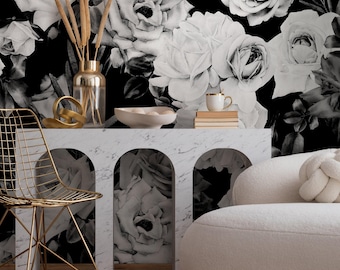 Botanical Wallpaper Featuring Large Scale Roses in Black and White - B192