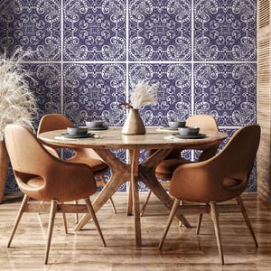Baroque Blue & White Scroll Wallpaper - B142