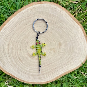 Neon Green Mini Beaded Lizard Keychain l 90s Kid Collection
