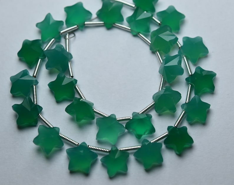 2 Matches Pair,Green Onyx Faceted Star Shape Briolettes,Size 8mm