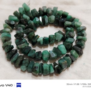 7 Inch Strand,Natural Emerald Faceted Fancy Nuggets  Shape Size 7-8mm