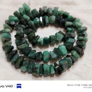 7 Inch Strand,Natural Emerald Faceted Fancy Nuggets  Shape Size 7-8mm