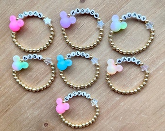 Aangepaste 14k gold filled Mickey Mouse-armband: glow in the dark gepersonaliseerde naam
