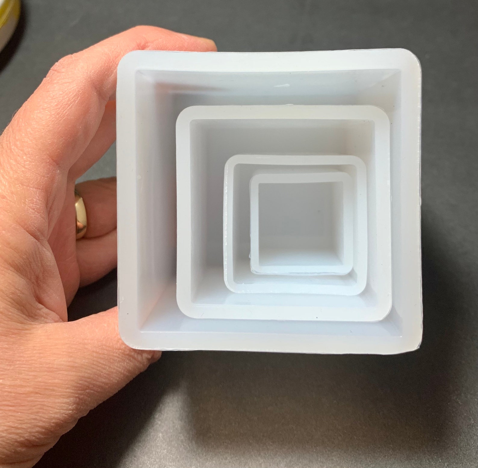 RESINWORLD Set Of 4", 3", 2", 1.5", 1", 0.5" Clear Silicone Cube