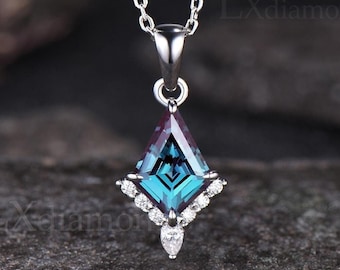 Kite Cut Alexandrite Wedding Necklace Art Deco 14k White Gold Moissanite Pendant June Birthstone Color Change Stone Alexandrite Necklace