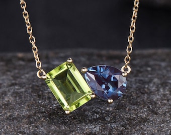 Minimalist Peridot Alexandrite Necklace Delicate Emerald& Pear Cut Two Stone Pendant Art Deco 14k White Gold Toi et Moi Anniversary Necklace