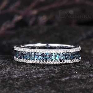 Unique Princess Cut Alexandrite Wedding Band Art Deco Moissanite Diamond Full Eternity Wedding Ring June Birthstone Custom Birthday Ring