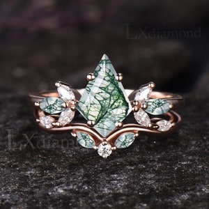 Kite Cut Green Moss Agate Engagement Ring Set Unique Marquise Natural Green Gemstone Cluster Ring 925 Sterling Silver 2pcs Bridal Ring Set