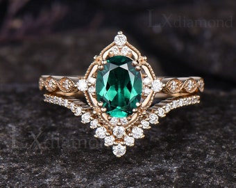 Milgrain Oval Cut Emerald Engagement Ring Set Vintage Moissanite Halo Cluster Ring 14k Yellow Gold May Birthstone 2pcs Bridal Ring Set Women