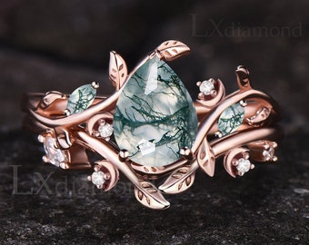 Art-Deco-Pear Cut natürliche grüne Moosachat Verlobungsring Set Einzigartige 14k Rose Gold Blatt Vine Twig Zweig Natur inspiriert Ring Mond Ring