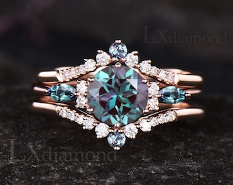 Vintage Round Alexandrite Engagement Ring Set June Birthstone Alexandrite Wedding Band 14k Rose Gold Cluster Halo 3pcs Bridal Ring Set Women