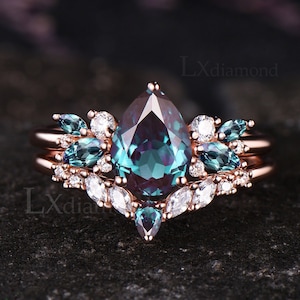 Art Deco Alexandrite Ring Unique Pear Marquise Cut Alexandrite Engagement Ring Set Vintage 14k Rose Gold Cluster 2pcs Wedding Ring Set Women