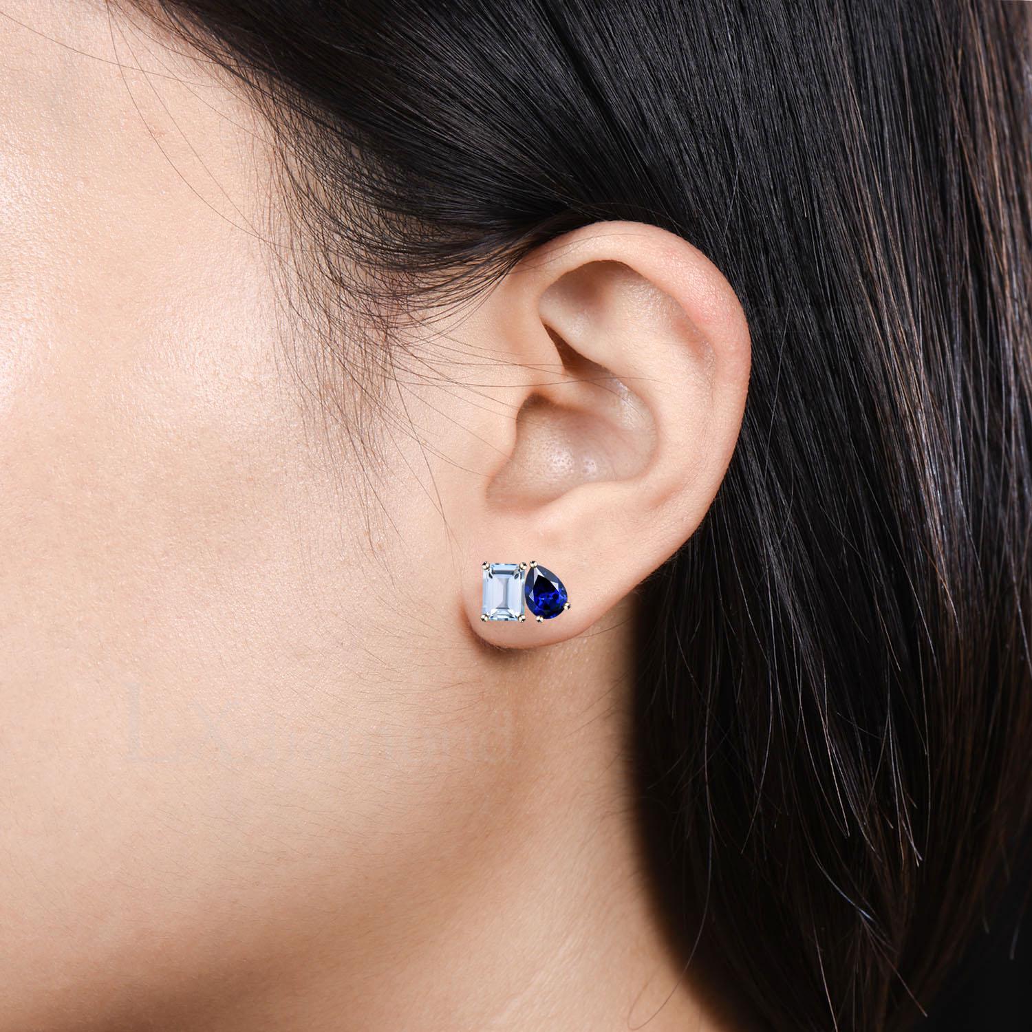 ユニークなペアシェイプカットのブルーサファイアスタッドピアス 
