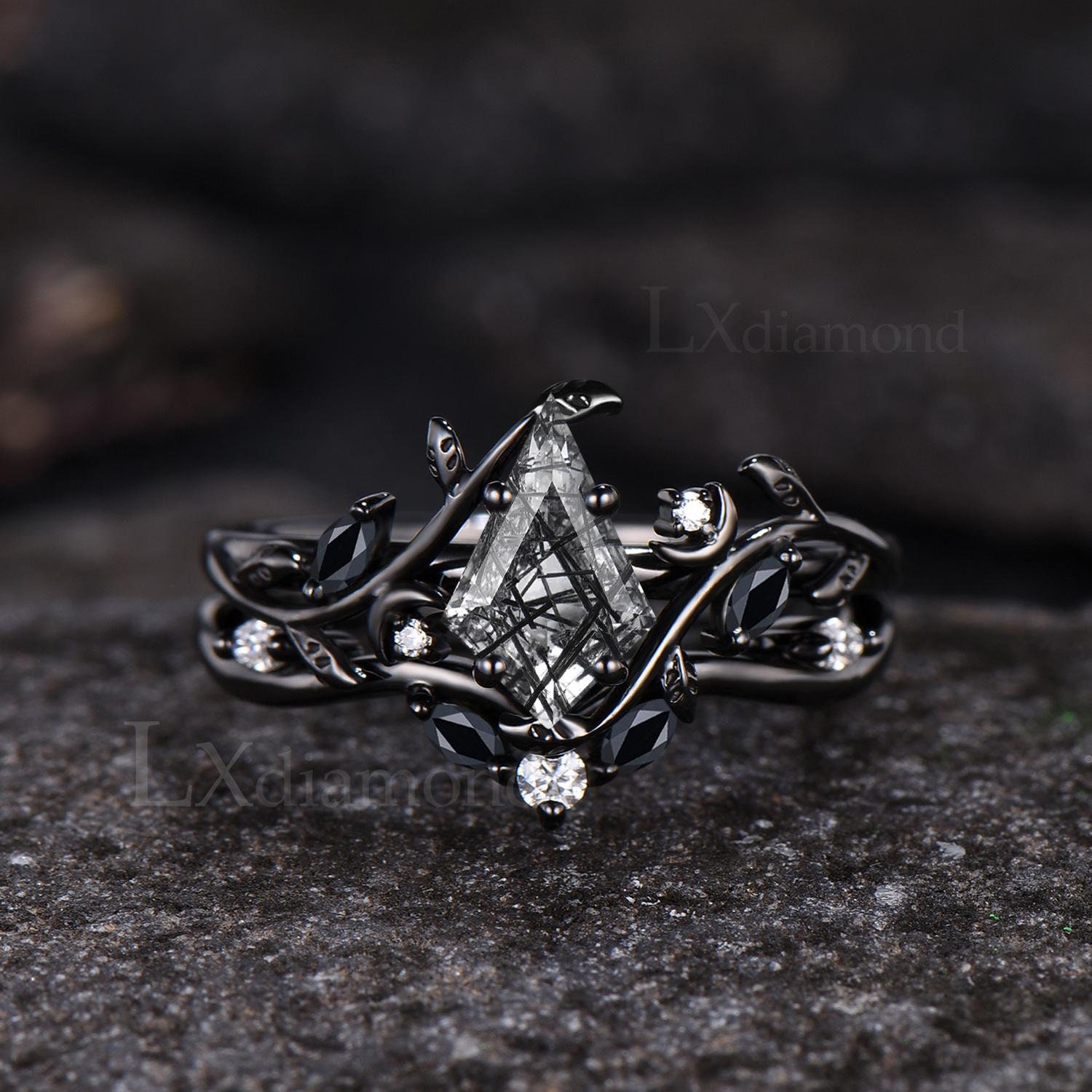 繊細なムーンリング、リーフ、自然からインスピレーションを得たリング