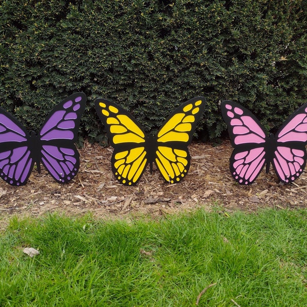 One Colorful Hand-Crafted Carved Monarch Butterfly Yard Art Decoration