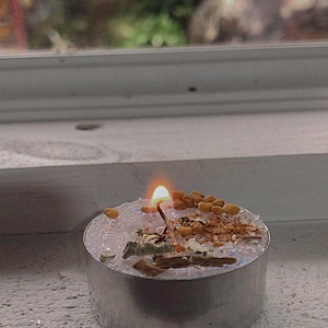 Same Day Good Luck Candle burn
