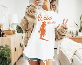 Wild and Free Cowgirl Comfort Colors T-Shirt: Vintage 90s Western Graphic Tee