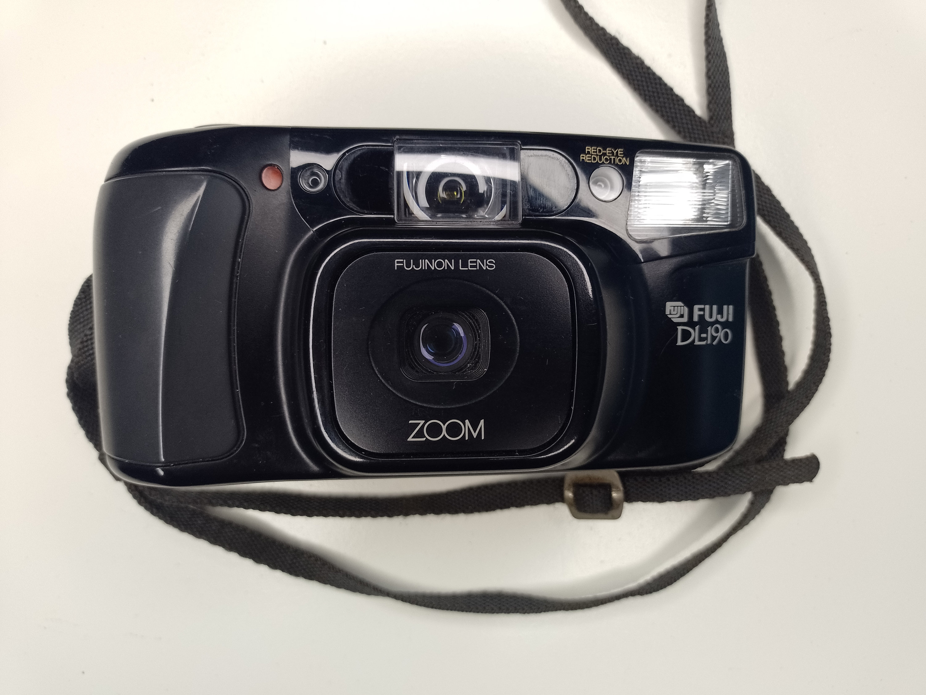 FUJIFILM DL-27o ZOOM フィルムカメラ Fujifilm DL-270 Zoom Super 35mm Point & Shoot Film Camera