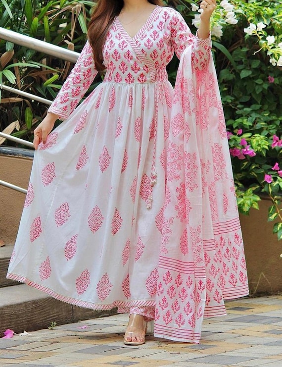 Pink Buti Block Printed Angrakha Style Short Kurti – Fabru