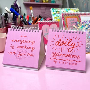page-a-day affirmation easel | daily positive affirmations freestanding calendar pink desk decor cheerful colourful manifestation