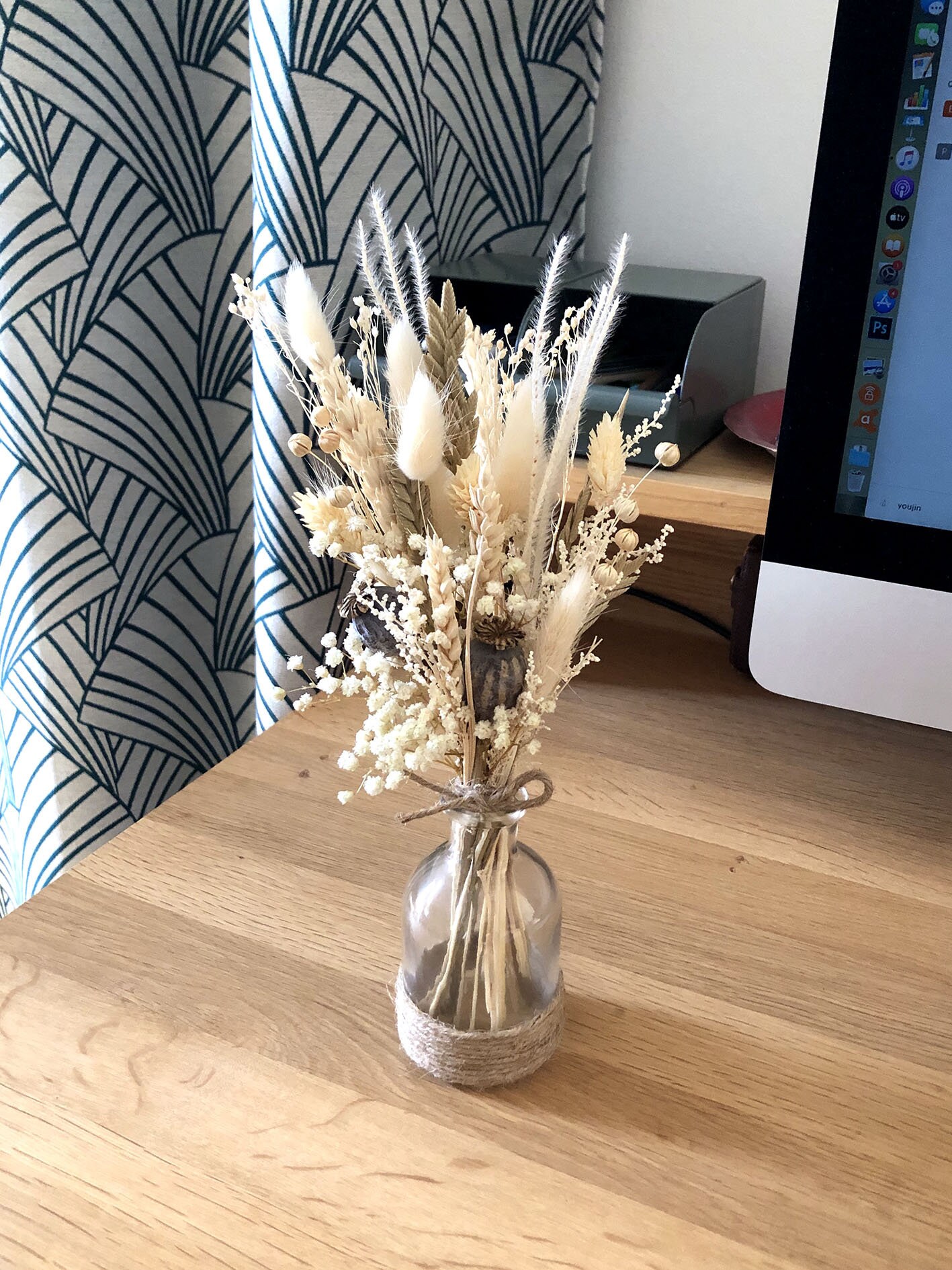Ensemble de Petit Bouquet et Vase