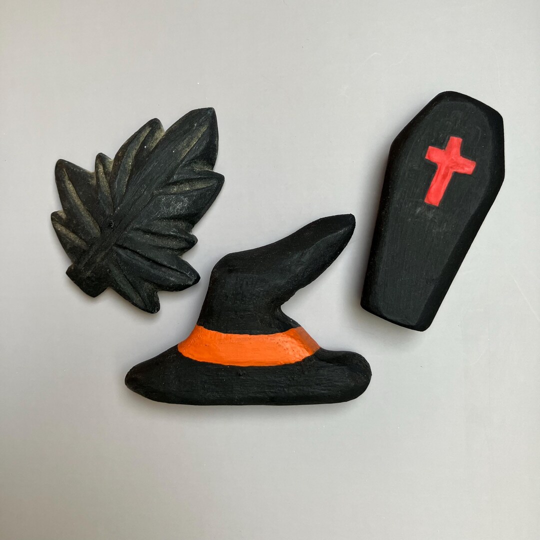 Halloween Wooden Magnet Set: Hand Carved Folk Art Fridge Decor - Etsy