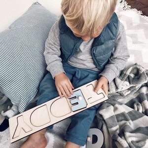 Nombre personalizado Puzzle Juguete Montessori educativo de madera para niños Aprendizaje temprano Carta Forma Regalo para niños