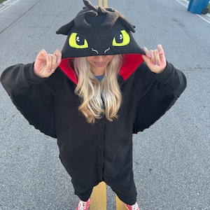 Black Dragon Kigurumi Pajamas, Ultra-Soft Fleece for Loungewear, Cosplay and Sleepwear | Fun Animal and Character Designs