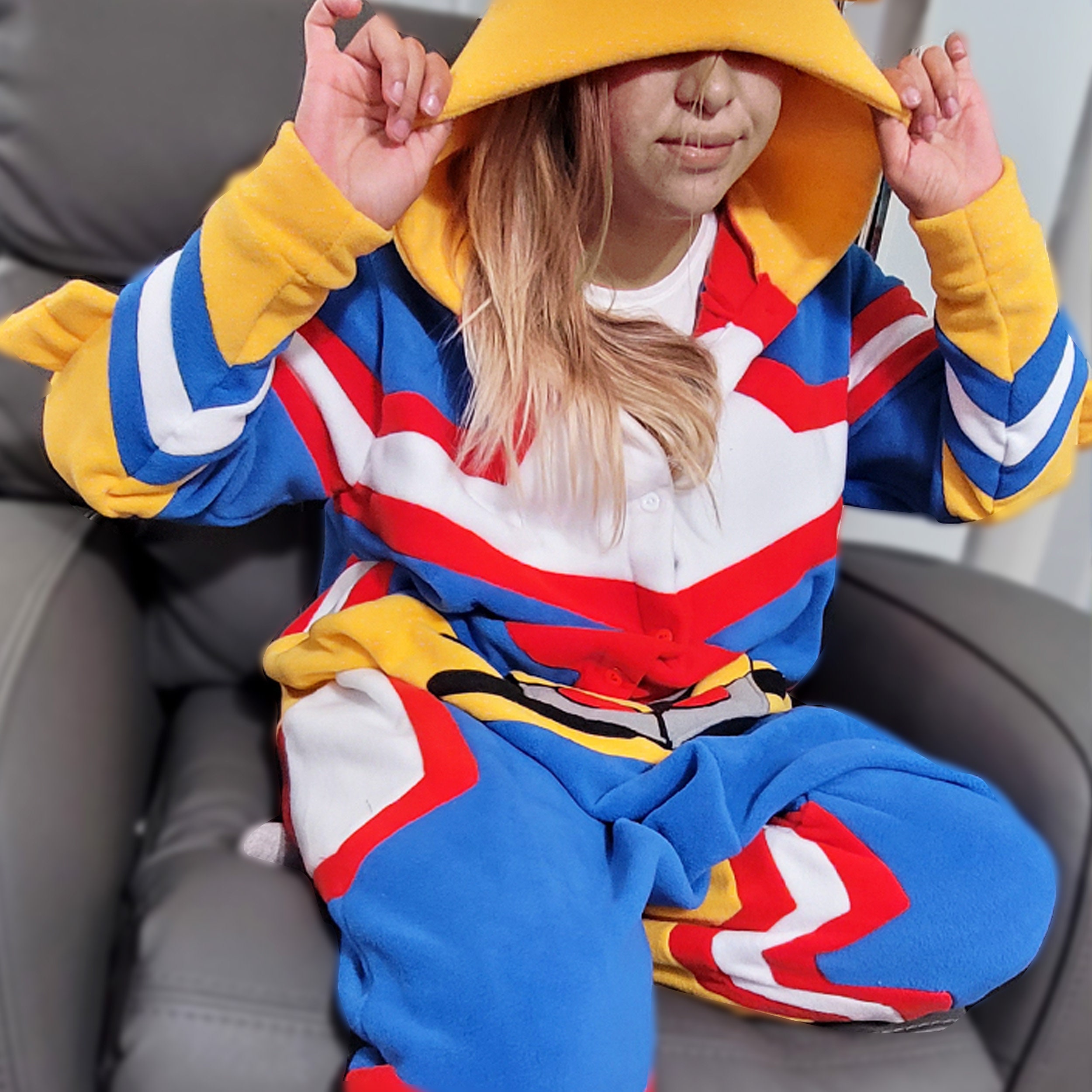 Compre Pijama adulto amarelo pikachu kigurumi animal pijamas cosplay traje  camisola novo