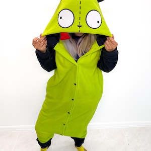 Green dog Robot Kigurumi Pajamas – Ultra-Soft Fleece for Loungewear, Cosplay and Sleepwear | Fun Cartoon and Character Design