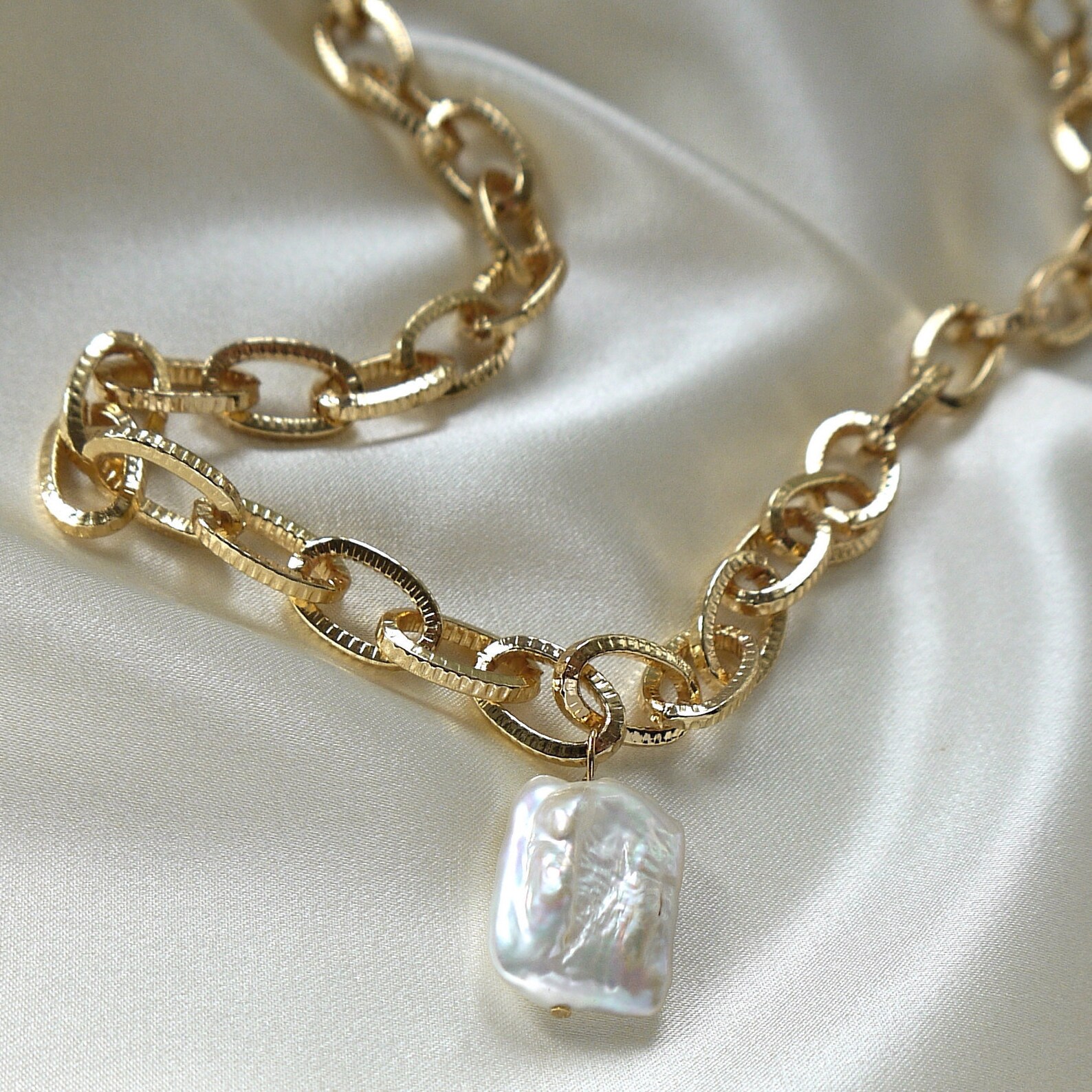 Baroque Pearl Necklace Chunky Gold Chain with Square Pearl | Etsy