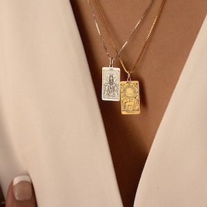 Collier tarot en or et argent, monde, lune, force, amoureux, grande prêtresse, collier avec pendentif tarot, cadeaux pour femme, meilleure amie