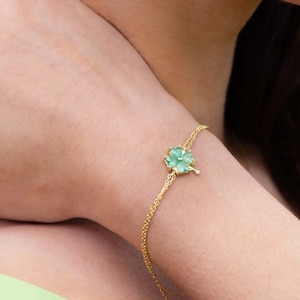 Four Leaf Clover Bracelet, Shamrock Bracelet Green, Pink, White Flower Bracelet in Gold, Sterling Silver, Rose Gold, St Patricks Day