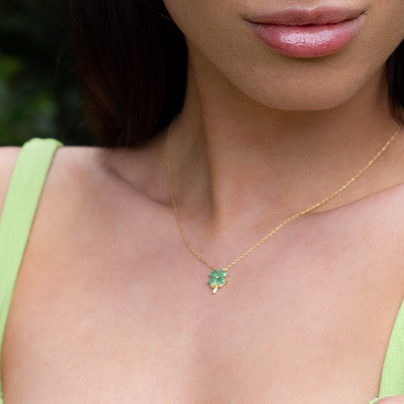 Collana Duetto con Zaffiro Verde e Diamante Collana Duetto con Zaffiro Verde e Diamante