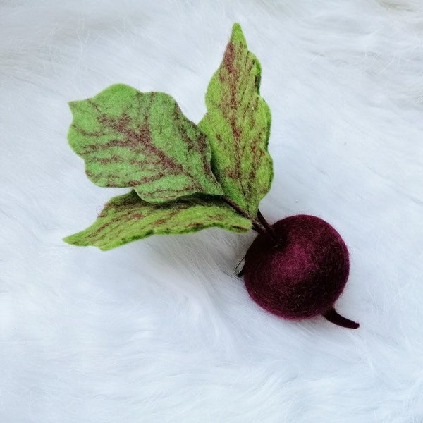 Felted beet brooch Felt vegetables Beet felted brooch Felt beet brooch Beet wool brooch Vegetable brooch Funny brooch Felted brooch Beet pin