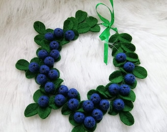 Berries necklace Felted necklace Felt berries necklace Felted blueberry necklace Blue necklace Wool necklace Vegan necklace Bilberry jewelry