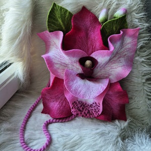 Felted bag Designer hand bag Felted orchid bag Felted purse Felted orchid purse Shoulder bag Purple purse for women Wedding bag Vegan bag