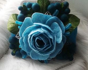 Felted Floral Handbag: Handmade Wool Purse with Rose Detail