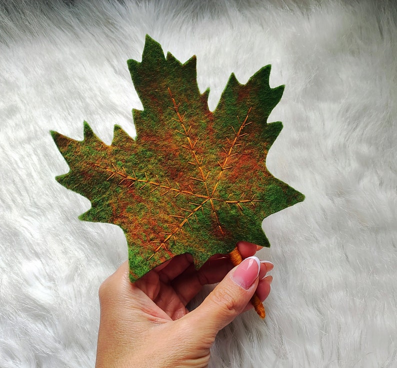 Large brooch Felted brooch for women Felt jewelry Unique jewelry Green pin Vegan pin Maple leaves Maple leaves brooch Maple leaf pin Maple image 6