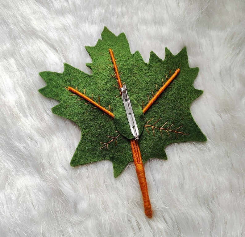 Large brooch Felted brooch for women Felt jewelry Unique jewelry Green pin Vegan pin Maple leaves Maple leaves brooch Maple leaf pin Maple image 7