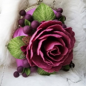 Handtasche mit gefilzten Blumen Dekor Gefilzte Handtasche FilzTasche Filz Blumentasche Handtasche für Frauen Blumentasche Rose Tasche Vegane Tasche kleine Tasche