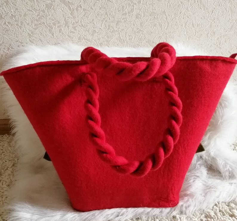 Large women/'s bag with felted flowers decor Felted hand bag Felted bag Felt flower bag Hand bag for women Flowers bag Designer bag Vegan bag