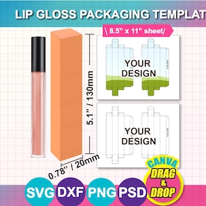 Op de afbeelding: Lipgloss verpakking template met een lipgloss tube, een oranje doos en ontwerp templates. De doos is 130 mm hoog en 20 mm breed. De tekst "YOUR DESIGN" is zichtbaar op de template. De afbeelding bevat ook de tekst "CANVA DRAG & DROP".