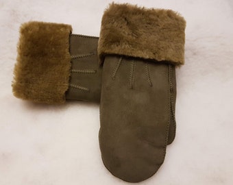 Genuine Women's Sheepskin Mittens, Merino Wool, Women's Green, Olive Gloves, Warm and Soft Comfy and Trendy, Winter Gloves!!!!!