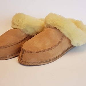 Women&#39;s Men&#39;s Sheepskin Slippers, Home Shoes, Natural Leather Handmade Boots, Warm and Soft Wool Slippers!!!