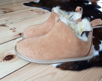 Women&#39;s Sheepskin Slippers, Indoor Shoes, Natural Leather, Handmade, Warm and Soft, Sheepskin Boots, Chestnut Color!!!