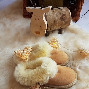 Sheepskin Children Slippers, Slip on House Shoes, 100%Natural Leather, Soft and Warm Wool, Breathable and Antialergical, Beige Color!!!!!