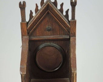 Antiker hölzerner Taschenuhrständer in Form eines Throns c1880