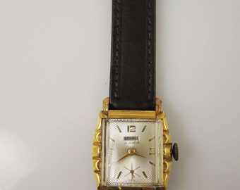 Stylish 21 Jewel Benrus Wrist Watch c1950